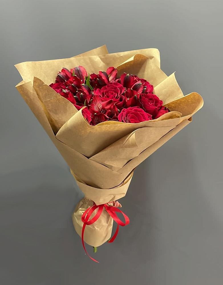 Букет цветов из: Альстромерии и Розы в Зубово Республика Башкортостан