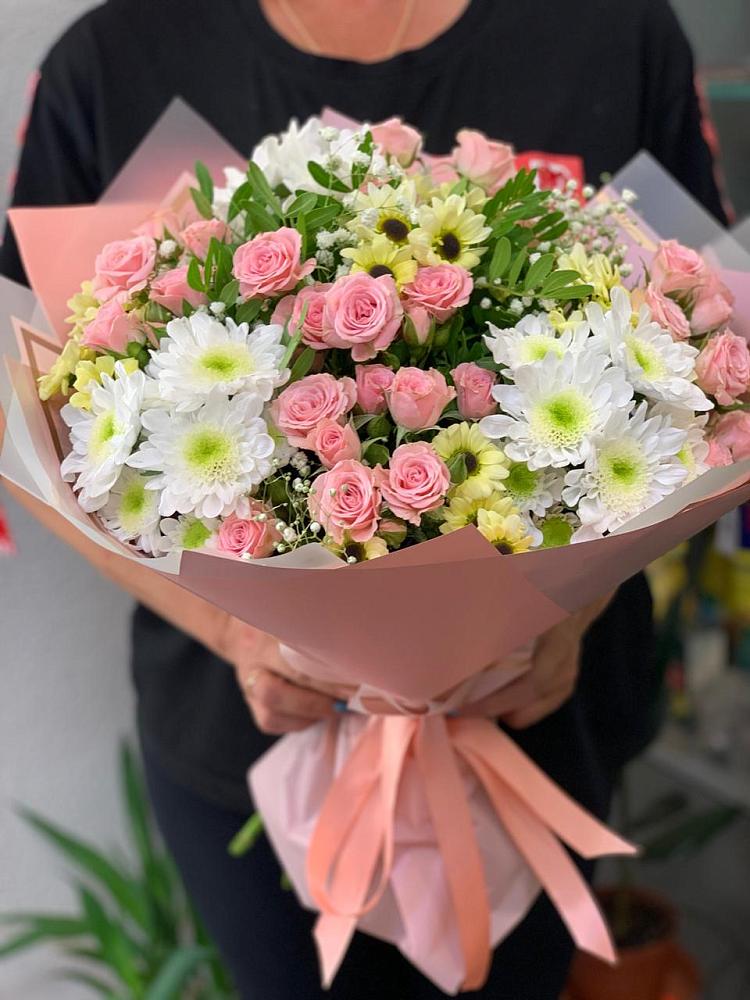 Букет цветов из: Розы и Хризантемы в Зубово Республика Башкортостан