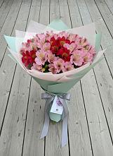 Букет цветов из:  Альстромерии в Зубово Республика Башкортостан