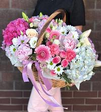 Цветочная композиция из Розы, Хризантемы, Пионы и Лизиантусы в корзине #REPLACE_PRED# Зубово Республика Башкортостан