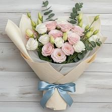 Букет цветов из:  Лизиантусы в Зубово Республика Башкортостан
