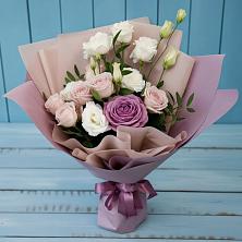 Букет цветов из:  Розы и Лизиантусы в Зубово Республика Башкортостан