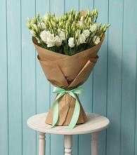 Букет цветов из:  Лизиантусы в Зубово Республика Башкортостан