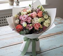 Букет цветов из:  Розы, Лизиантусы и Гвоздики в Зубово Республика Башкортостан