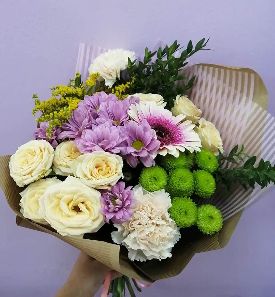 Букет цветов из: Хризантемы, Розы, Гвоздики и Герберы в Зубово Республика Башкортостан