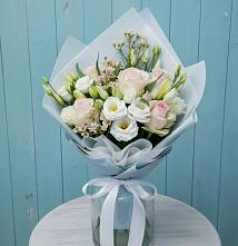 Букет цветов из:  Розы и Лизиантусы в Зубово Республика Башкортостан