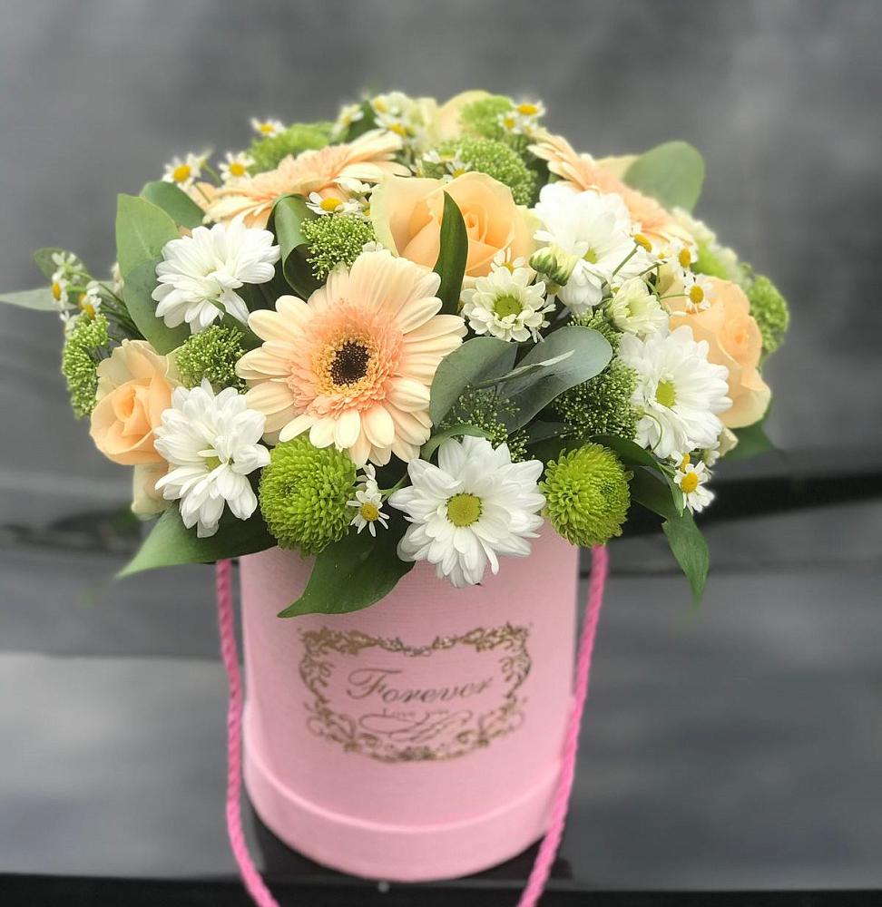 Цветочная композиция из Розы, Герберы и Хризантемы в шляпной коробке в Зубово Республика Башкортостан