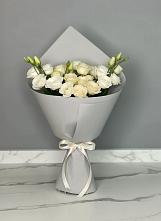 Букет цветов из:  Розы и Лизиантусы в Зубово Республика Башкортостан